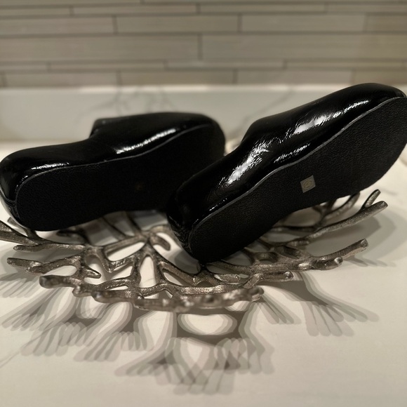 The Perfect Stylish Comfortable Coconuts by Matisse Mule - Picture 6 of 11